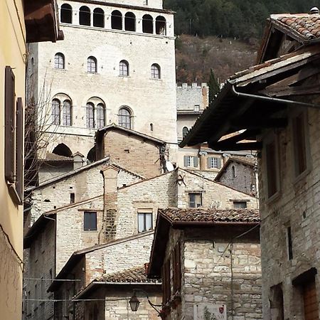 Ferienwohnung A Casa Di Cristina Gubbio Exterior foto