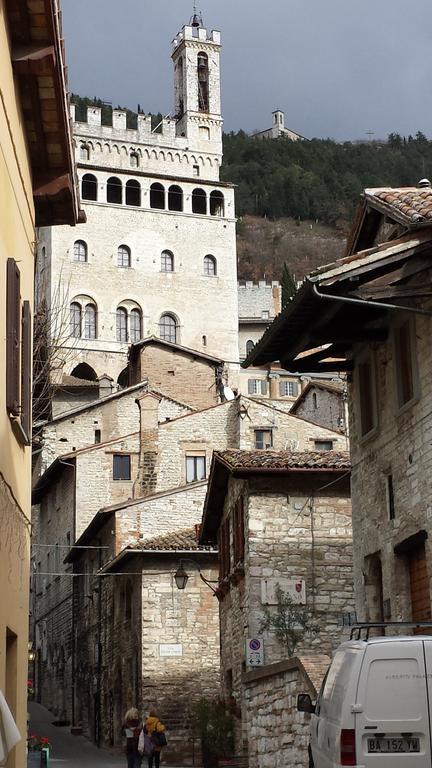 Ferienwohnung A Casa Di Cristina Gubbio Exterior foto